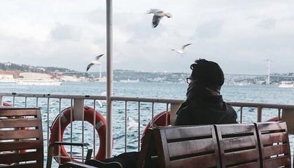 九游娱乐-阿贾克斯客场大胜埃因霍温晋级荷甲领先，阿贾克斯vs埃因霍温动画直播