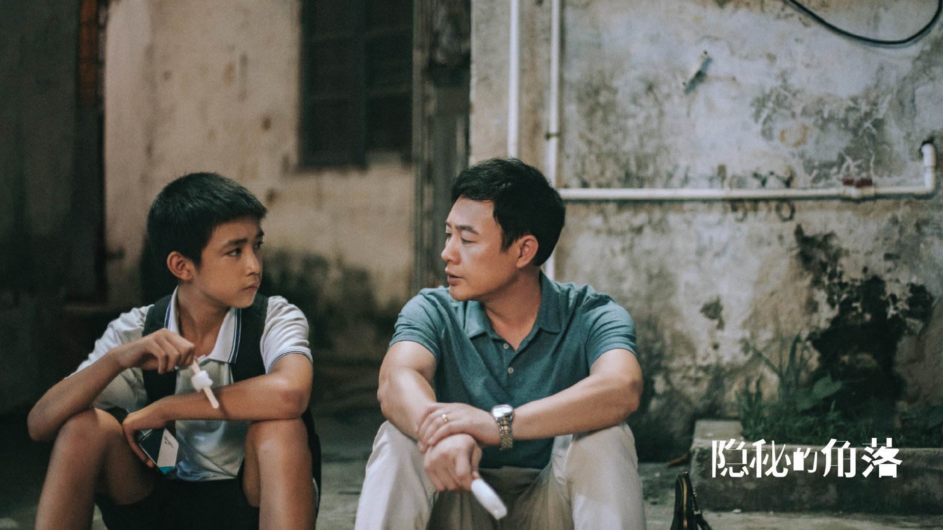 创纪录自行车选手挑战极限坡道,自行车赛道坡度